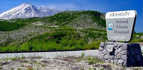 Beginning of the Harmony Falls trail in the Mt St Helens National Volcanic Area