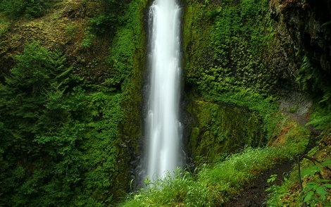 Tunnel Falls